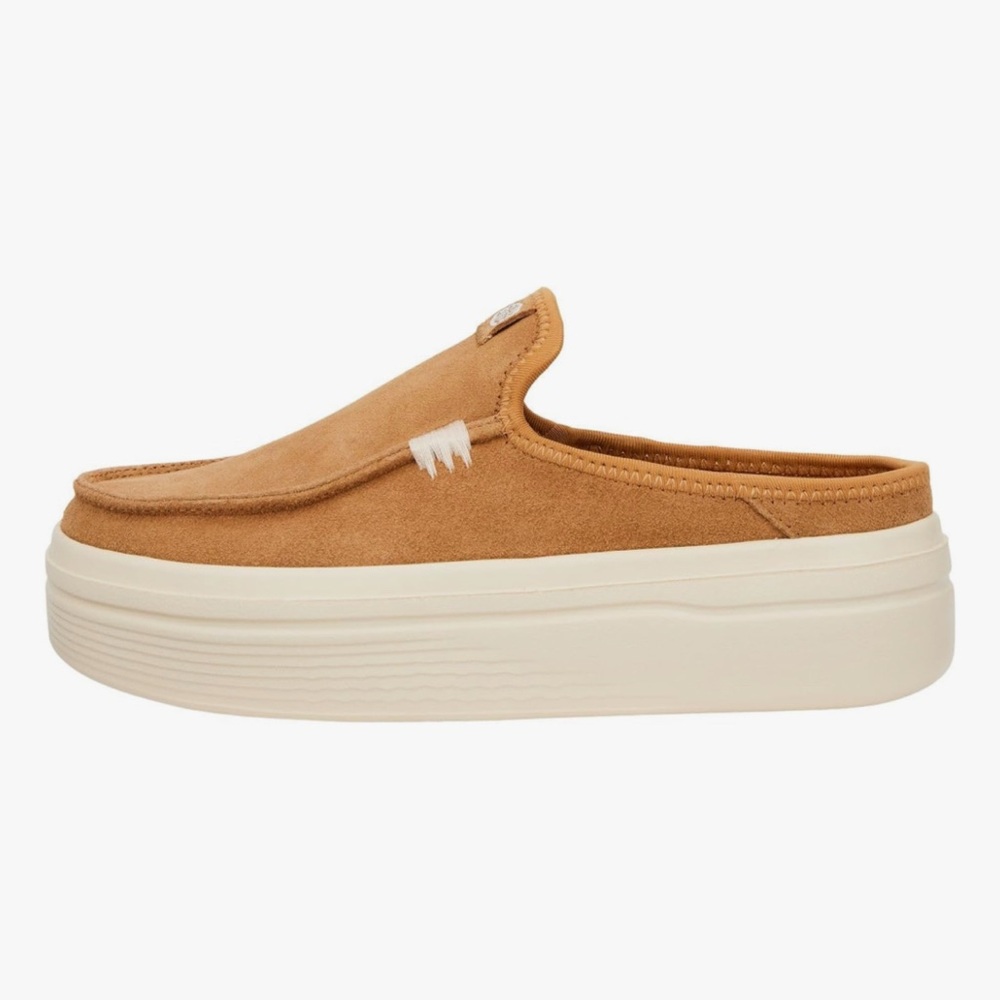 Hey Dude Austin Lift Classic Women's 8 Tan Slip-On Shoes